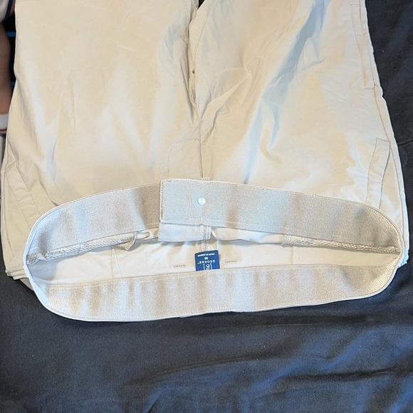 George Men’s Synthetic Flat Front Tan Shorts - Picture 7 of 8